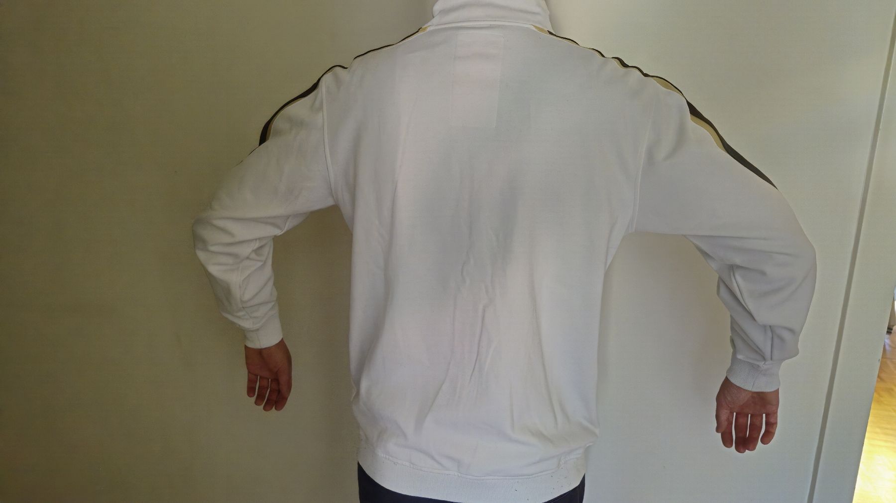 Jacken: Veste Ecko Unltd. blanche taille L  – Gebraucht aus Cornaux NE von Dc_93