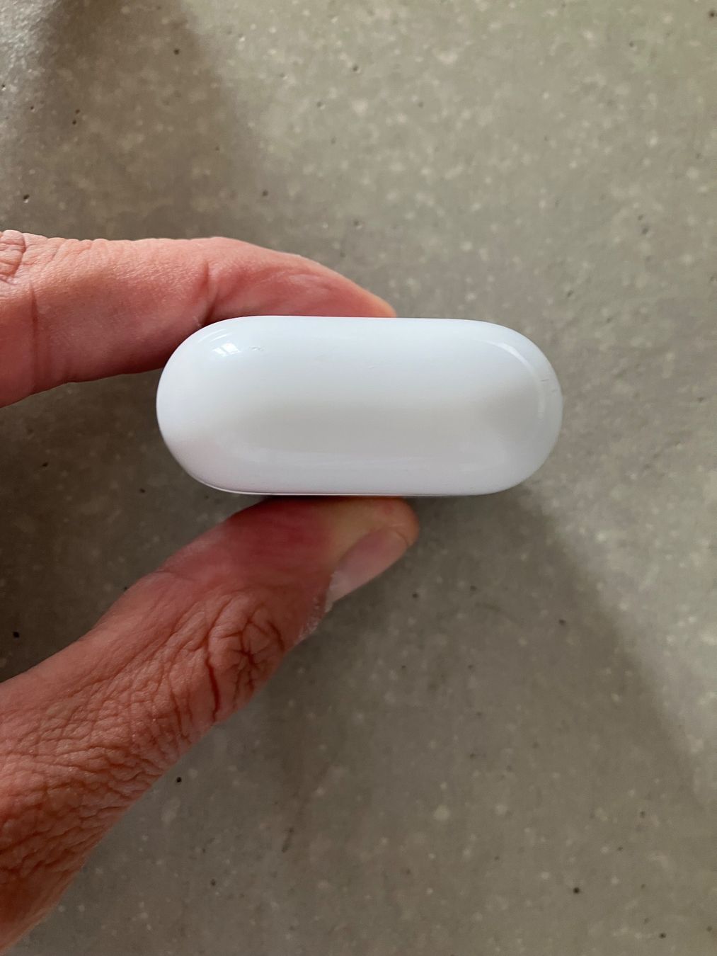 Apple Kopfhörer: APPLE AIRPODS 4 CASE ANC – Gebraucht aus Lausanne von mr.v 5
