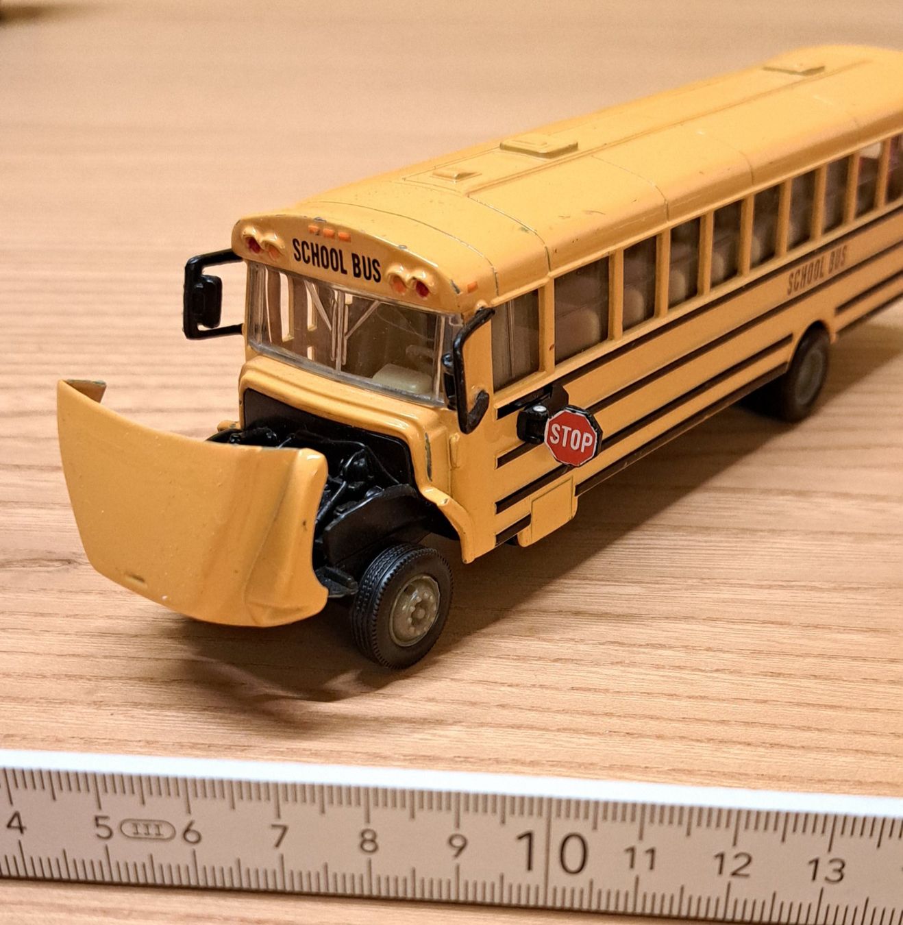 Siku Modellini d'auto: Siku  School Bus – Usato da Dietlikon venduto da kosta.katoglou 2