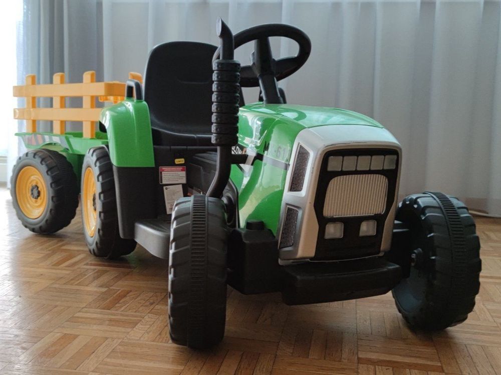 Elektro Traktor Mit Anhänger - 12V Akku,2 Motoren