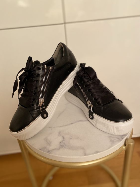 K&S Schicke schwarze Ledersneakers Gr. 36 1