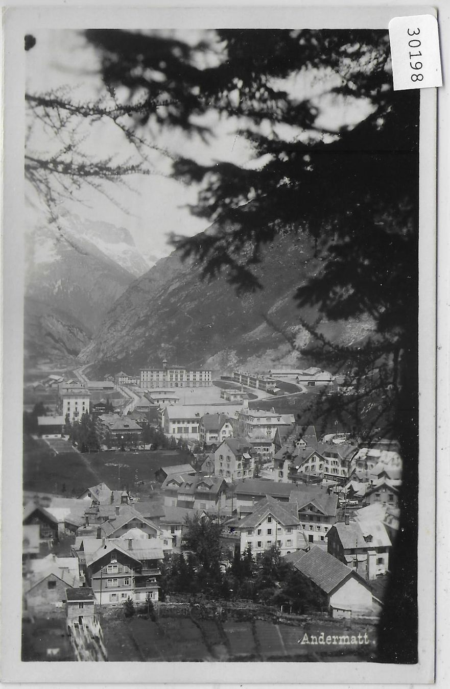 Cartoline postali: Andermatt - Generalansicht – Usato da Ettingen venduto da Kartenplanet