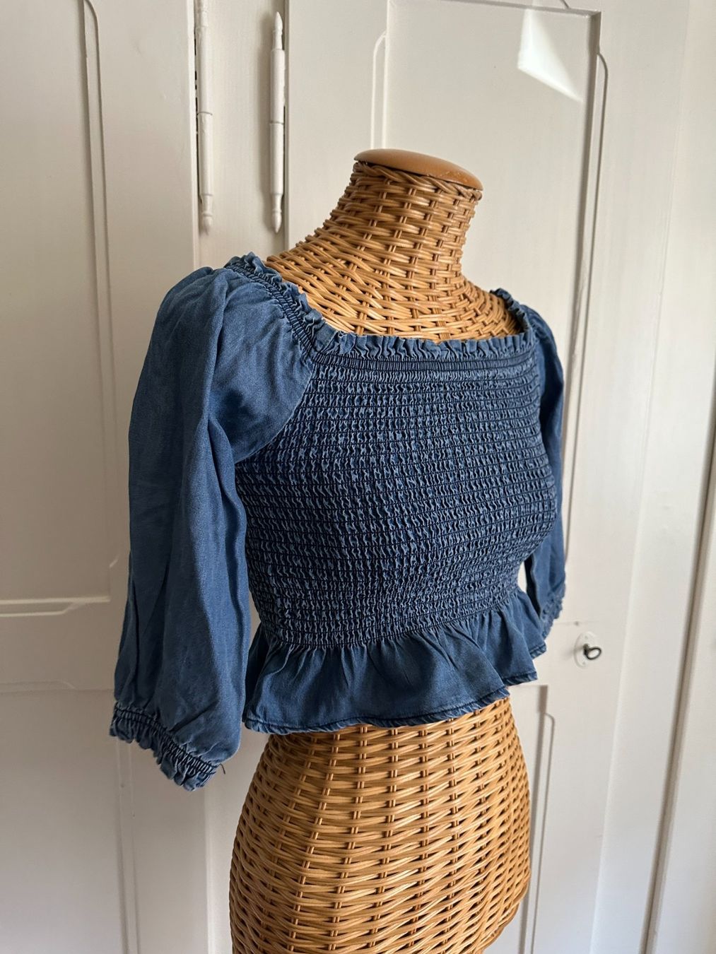Tally Weijl Top: Cropped Jeans Oberteil blau XS – Usato da Zürich venduto da Diazaio 1