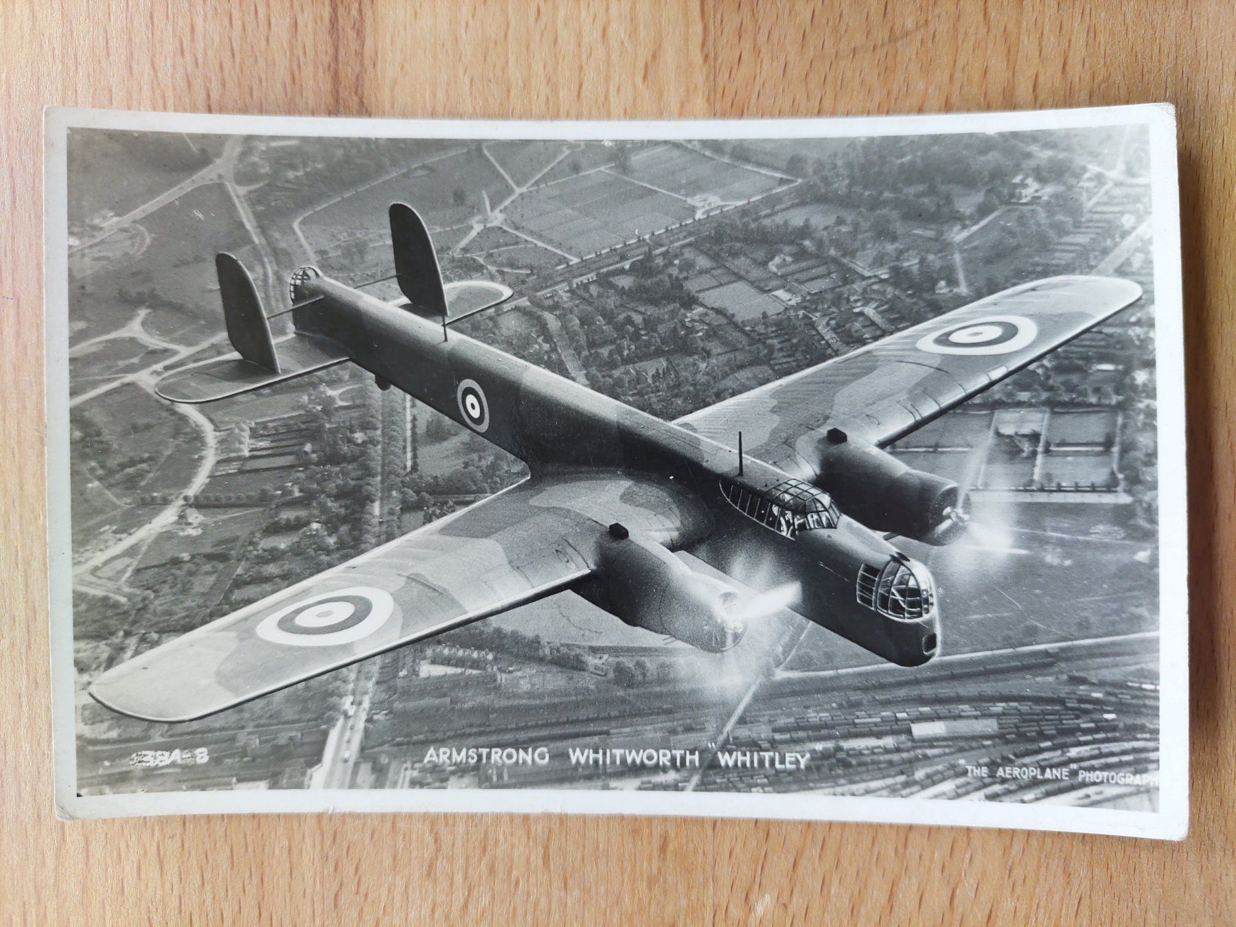 Cartoline postali: AK Flugzeug Armstrong Withworth Whitley – Usato da Obfelden venduto da Foto_Bild_Kunst_Buch