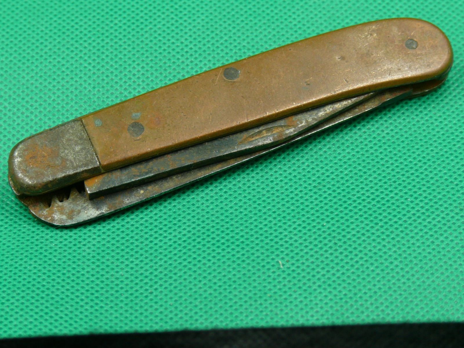 Coltelli tascabile: Altes Sackmesser mit Säge und Klinge – Usato da Schwarzenburg venduto da Unterwahlern 2