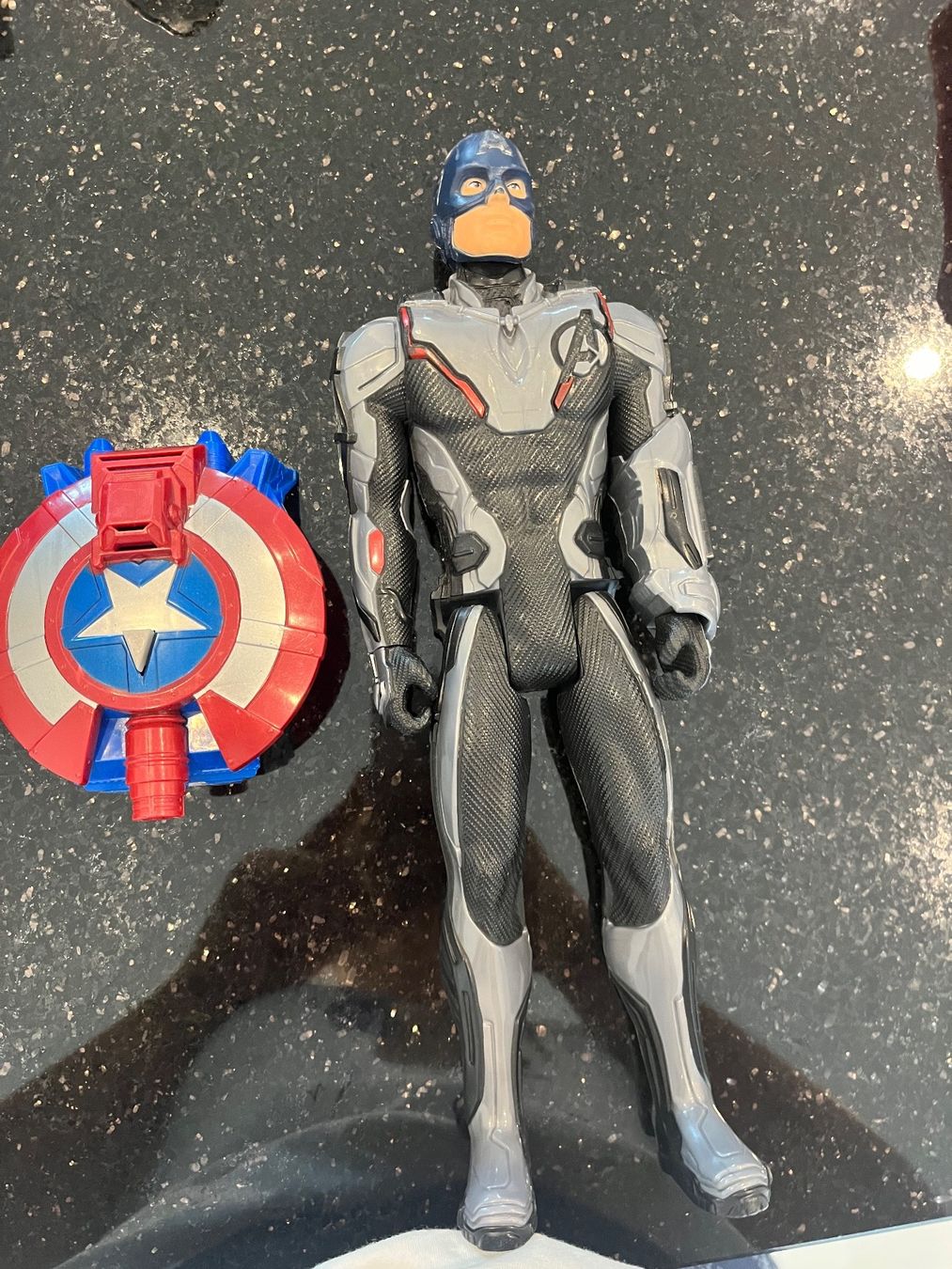 Figuren: Captain America – Gebraucht aus Orpund von