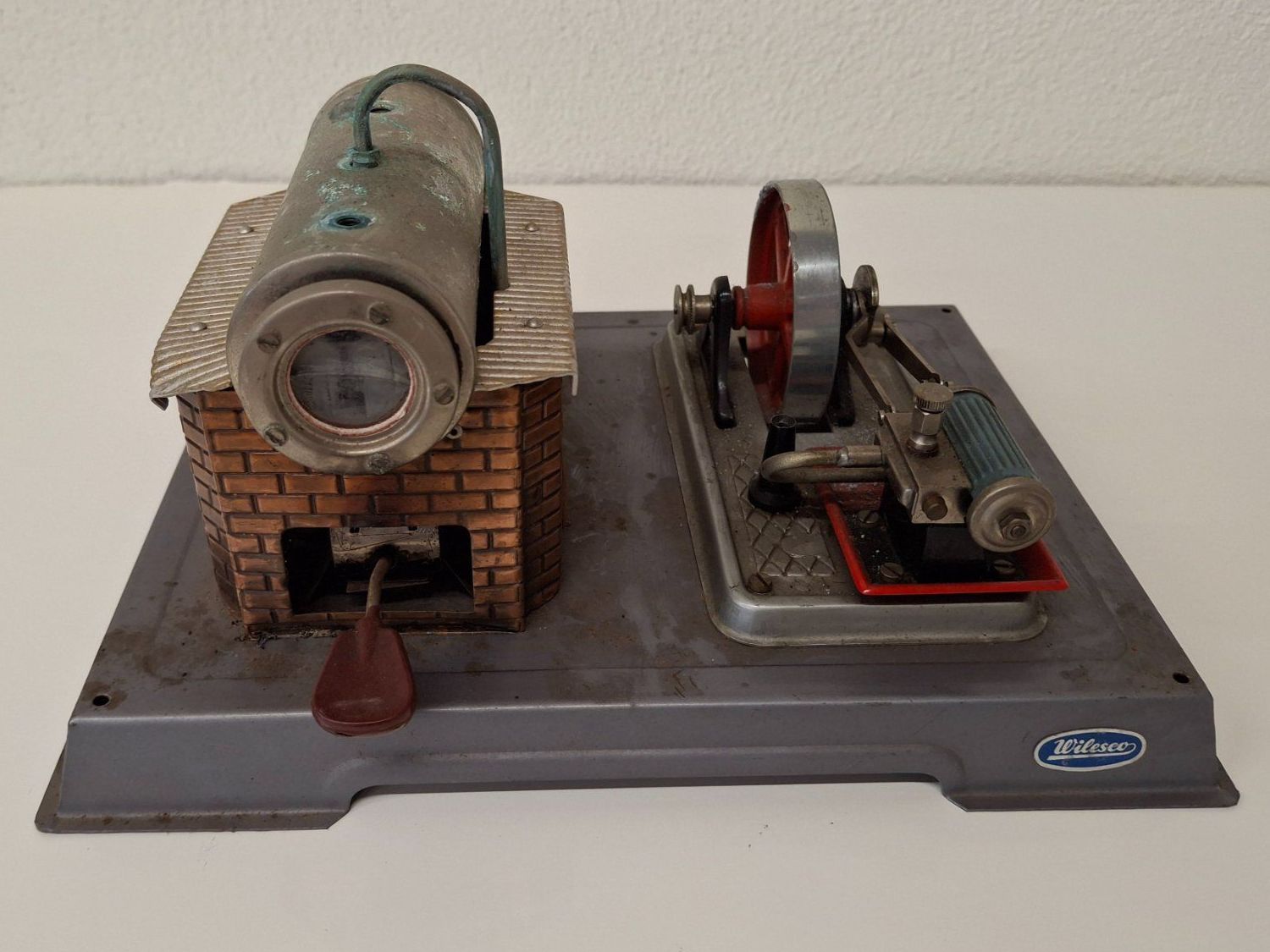 Wilesco Kit di modellismo & Modellini statici: Wilesco Dampfmaschine – Usato da Reichenburg venduto da AK_78