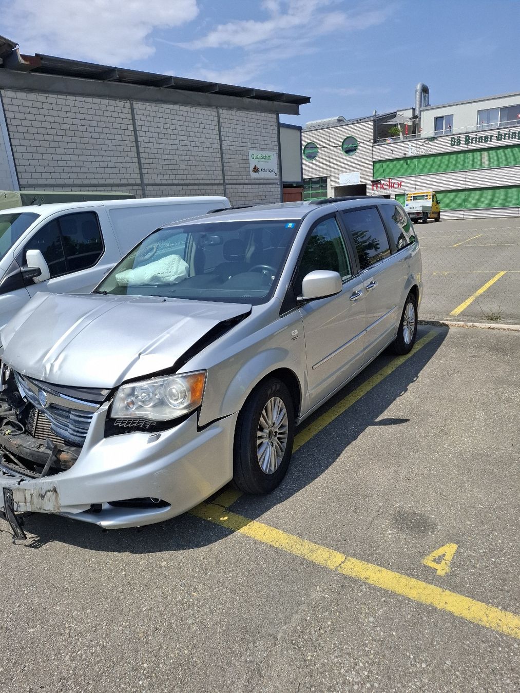 Lancia Automobili: Lancia Voyager 2.8D – Difettoso da Guntershausen venduto da Matthi95 1