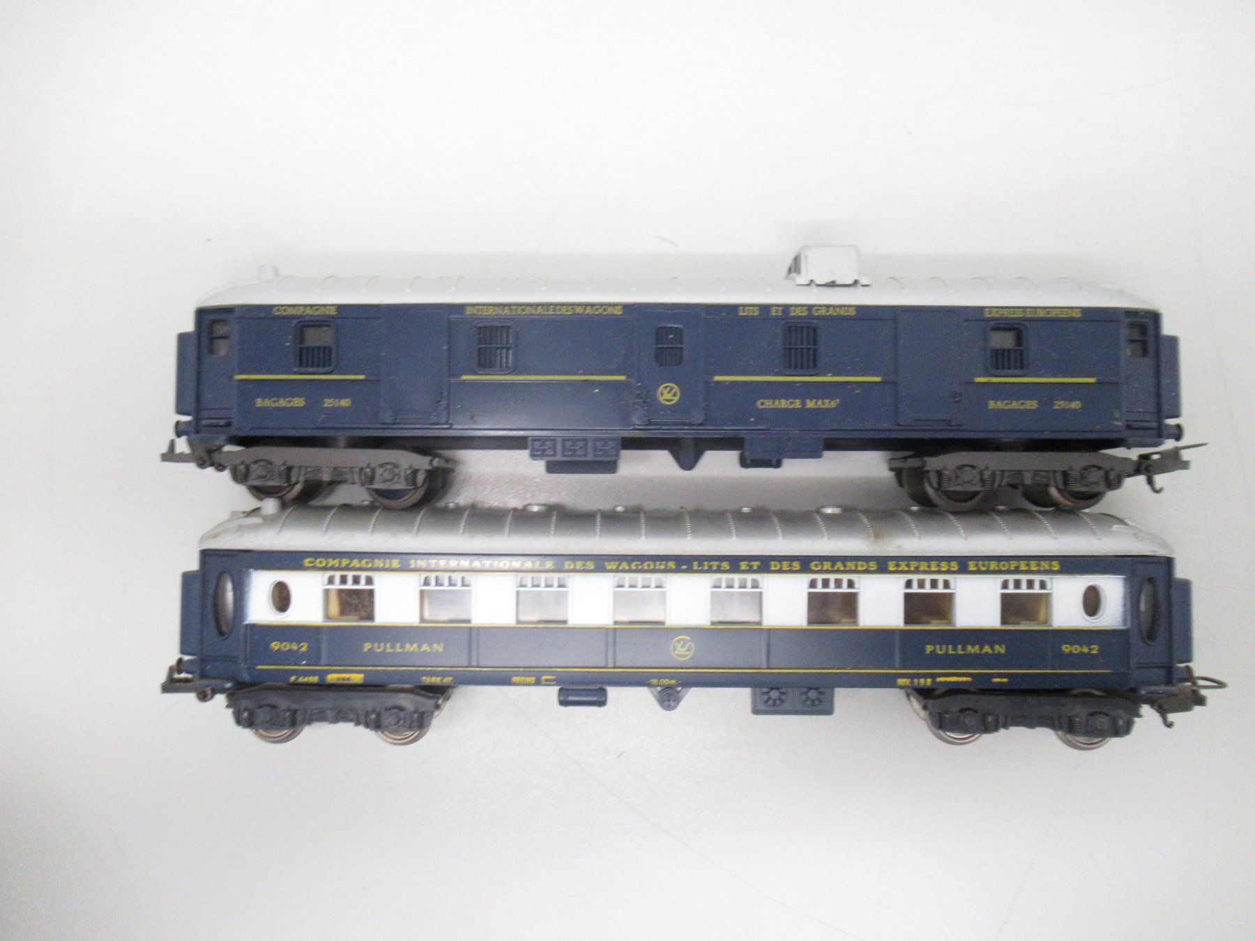 Modellini di ferrovie: Lima 2-teiliges CIWL Pullmanwagenset Orient Express o.OVP DC – Usato da Basel venduto da mhmarken 1