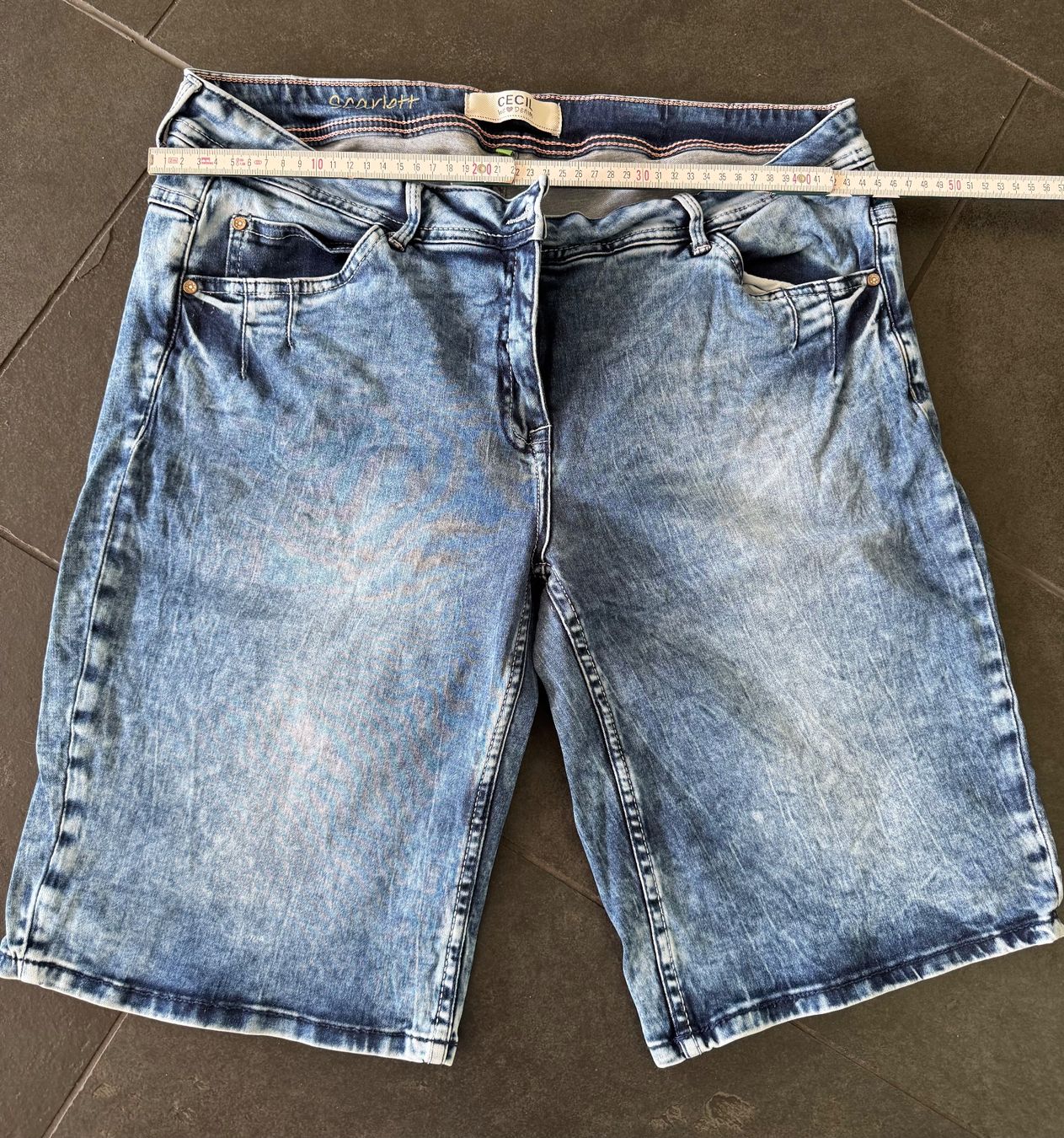 Cecil Jeans: Cecil Jeans-Shorts W34 – Usato da Balsthal venduto da flu33 2