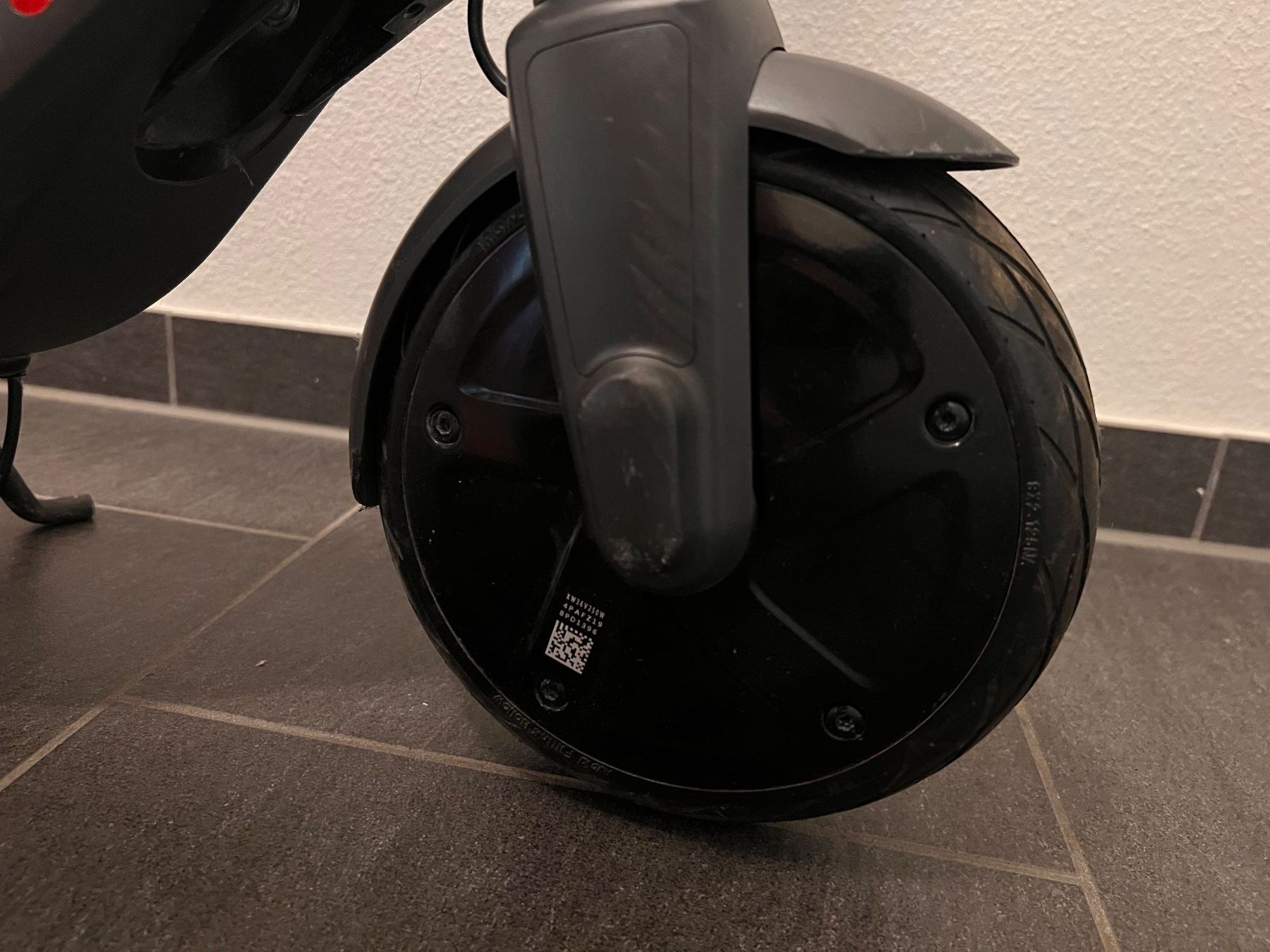 Segway Kickboard: Ninebot KickScooter ES2L by Segway – D'occasion à Zürich par ni7_7xfw 4