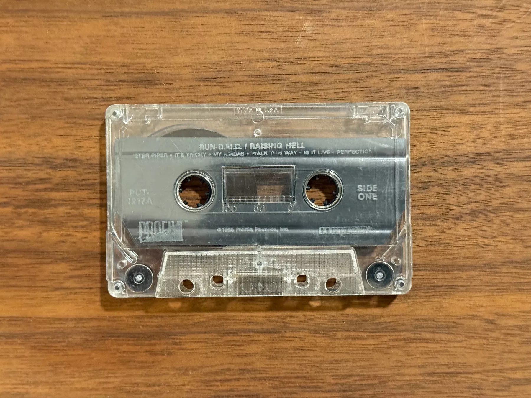 Kompaktkassetten: Run DMC - Raising Hell / cassette MC – Gebraucht aus Delémont von cpop 1
