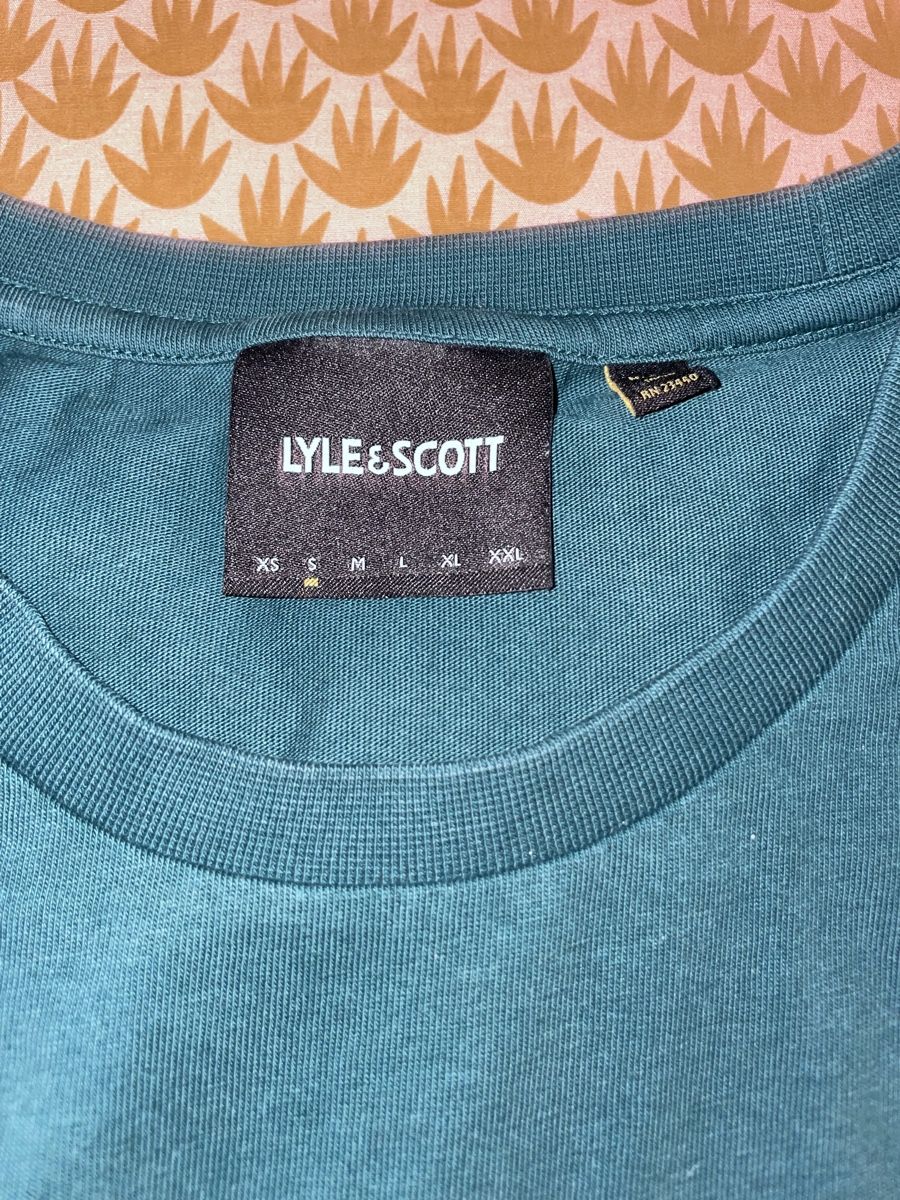 T-shirt: T-shirt Lyle&scott  – Nuovo (secondo la descrizione) da Mollens VS venduto da tao_nh7g 2