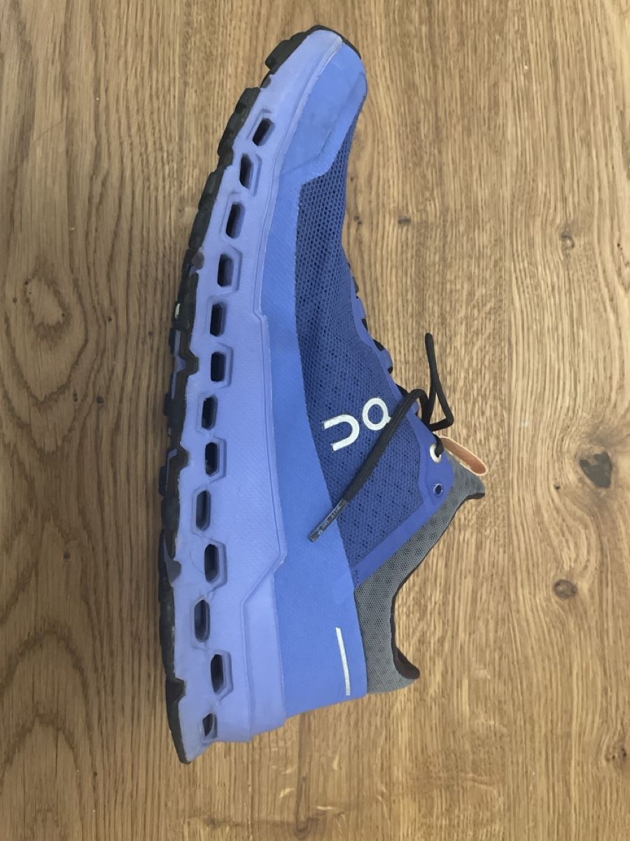On Scarpe da uomo: ON Running Cloudventure Trailrunner Gr.44 wie Neu – Usato da Remigen venduto da aganguly 2