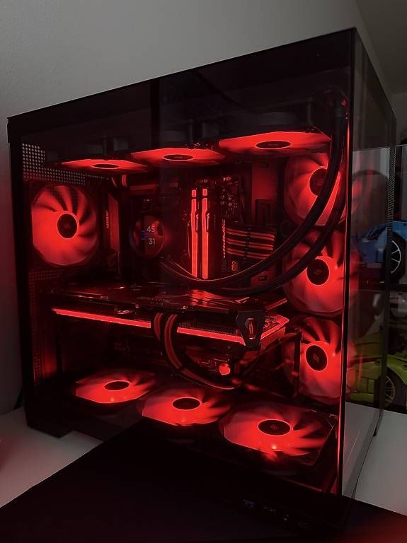 Grafikkarten: AMD Radeon RX 7800 XT Red Devil – Gebraucht aus Zürich von Driart 2