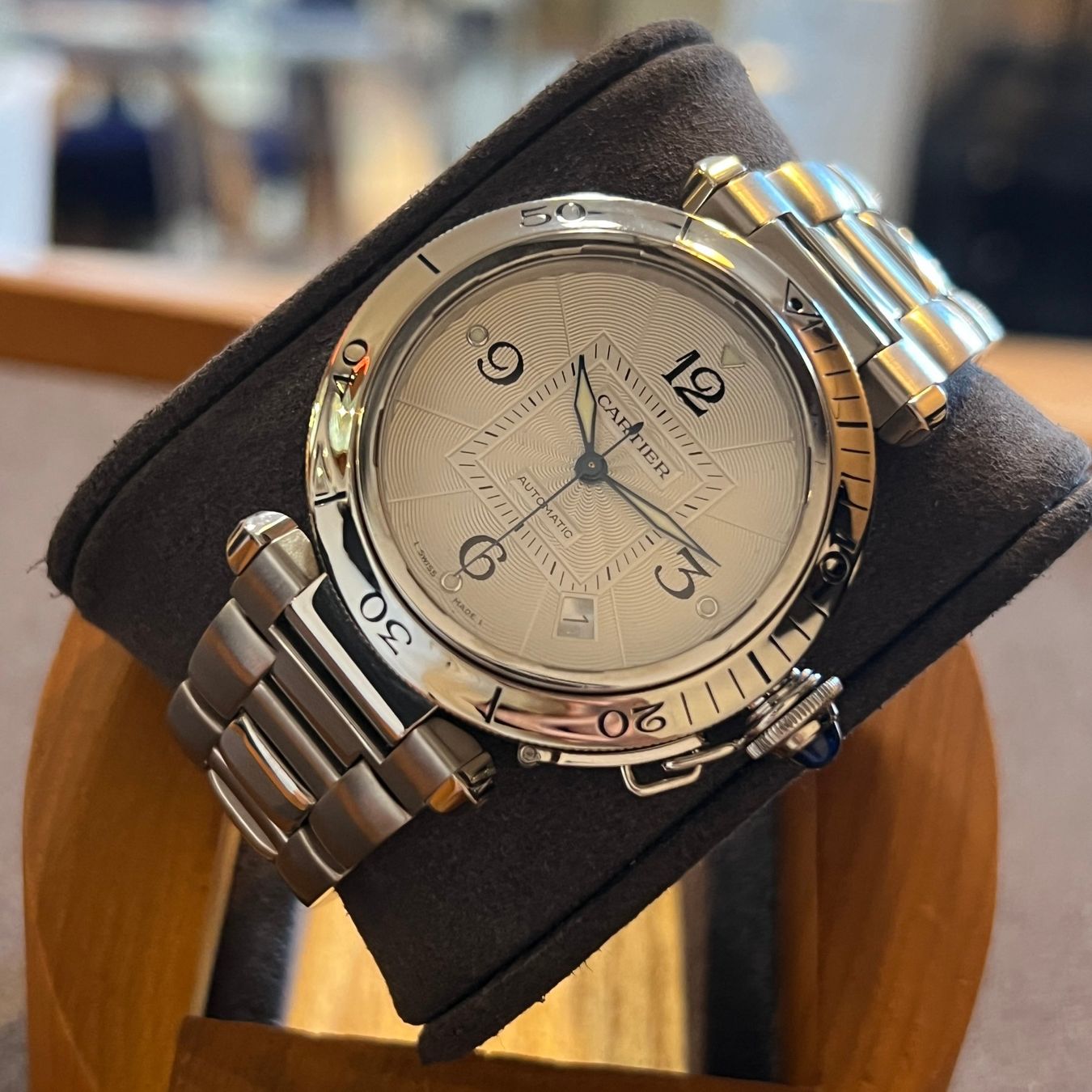 Cartier Montres: Cartier Pasha Automatic 38mm Silver Dial W31059H3 – D'occasion à Carouge GE par Watchaser 8