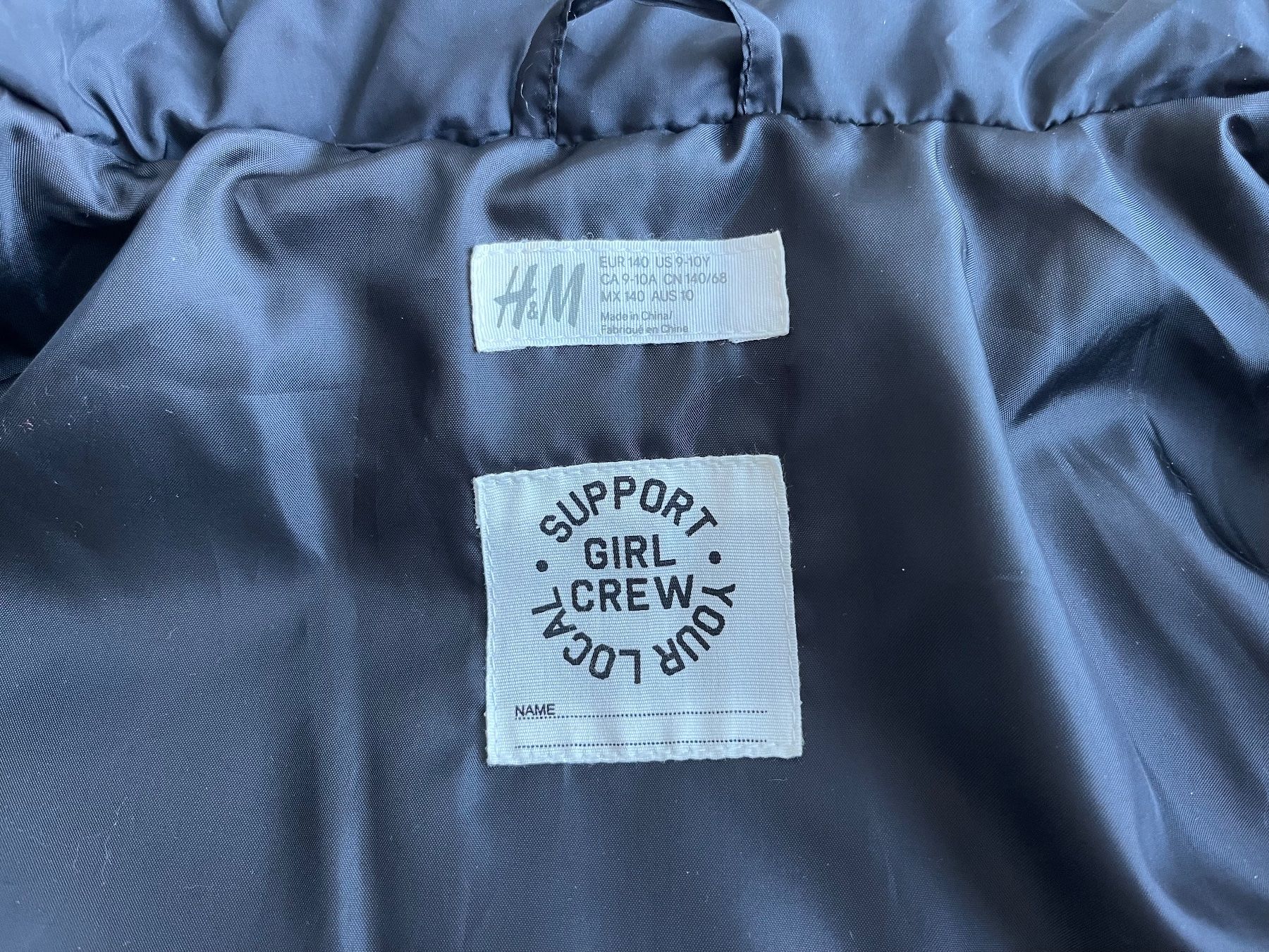 H&M Giacche & Cappotti: H&M Winterjacke schwarz Gr. 140 – Nuovo (secondo la descrizione) da Zollikofen venduto da spunk65 6