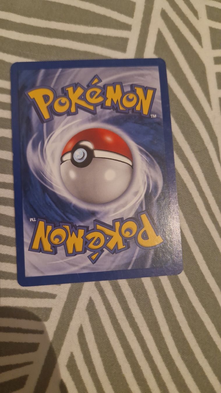 Pokémon Carte collezionabili: Gobou carte pokémon  – Usato da Les Acacias venduto da S.Vieira 2