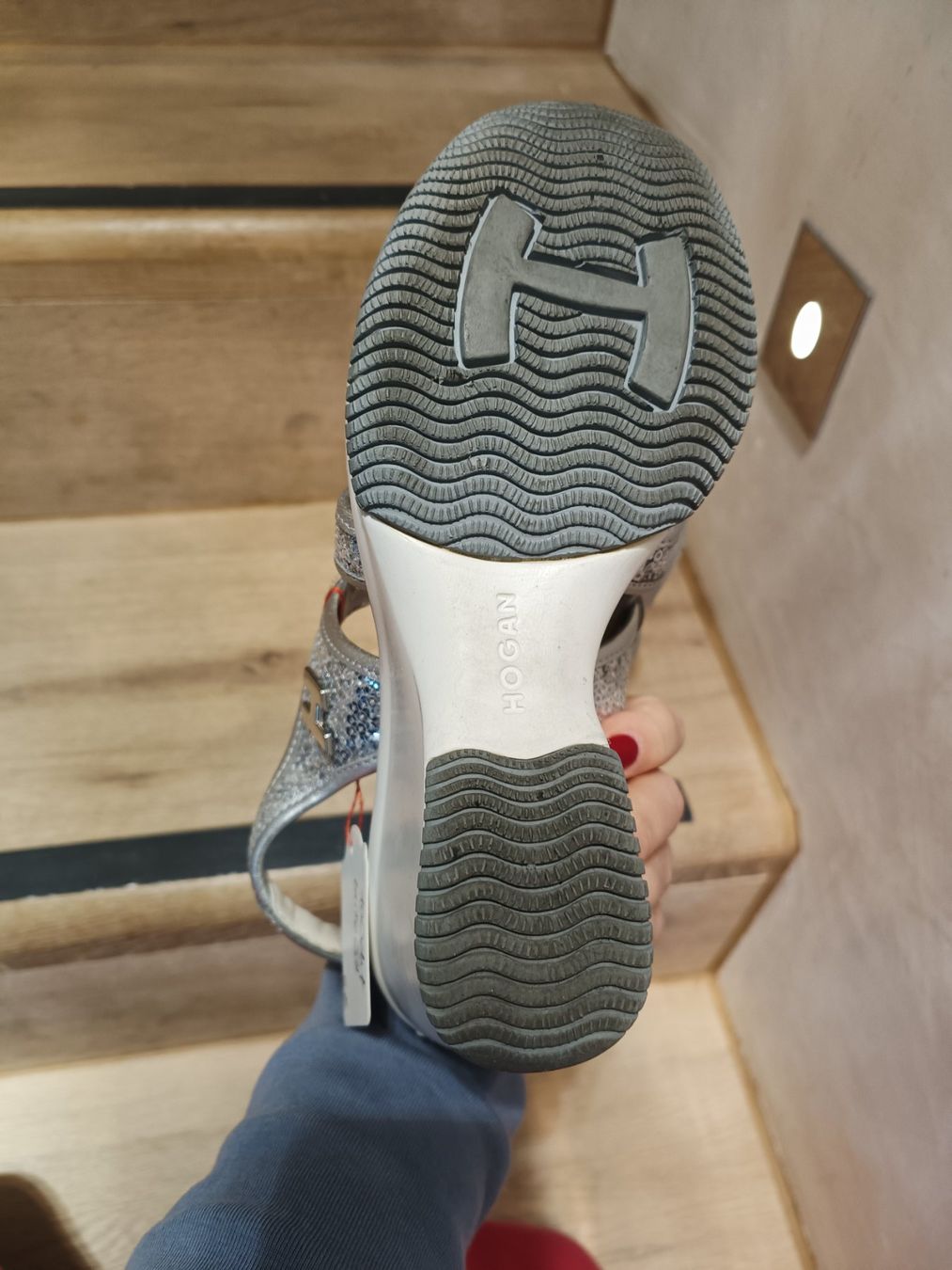Hogan Scarpe da donna: Hogan sandales – Usato da Genève venduto da ana_z8yn 3