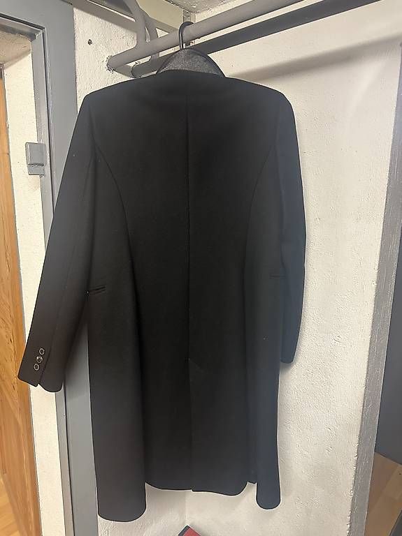 Mäntel: Damen Mantel Gr 38, Zara – Gebraucht aus Aathal-Seegräben von rom_cg7q 1