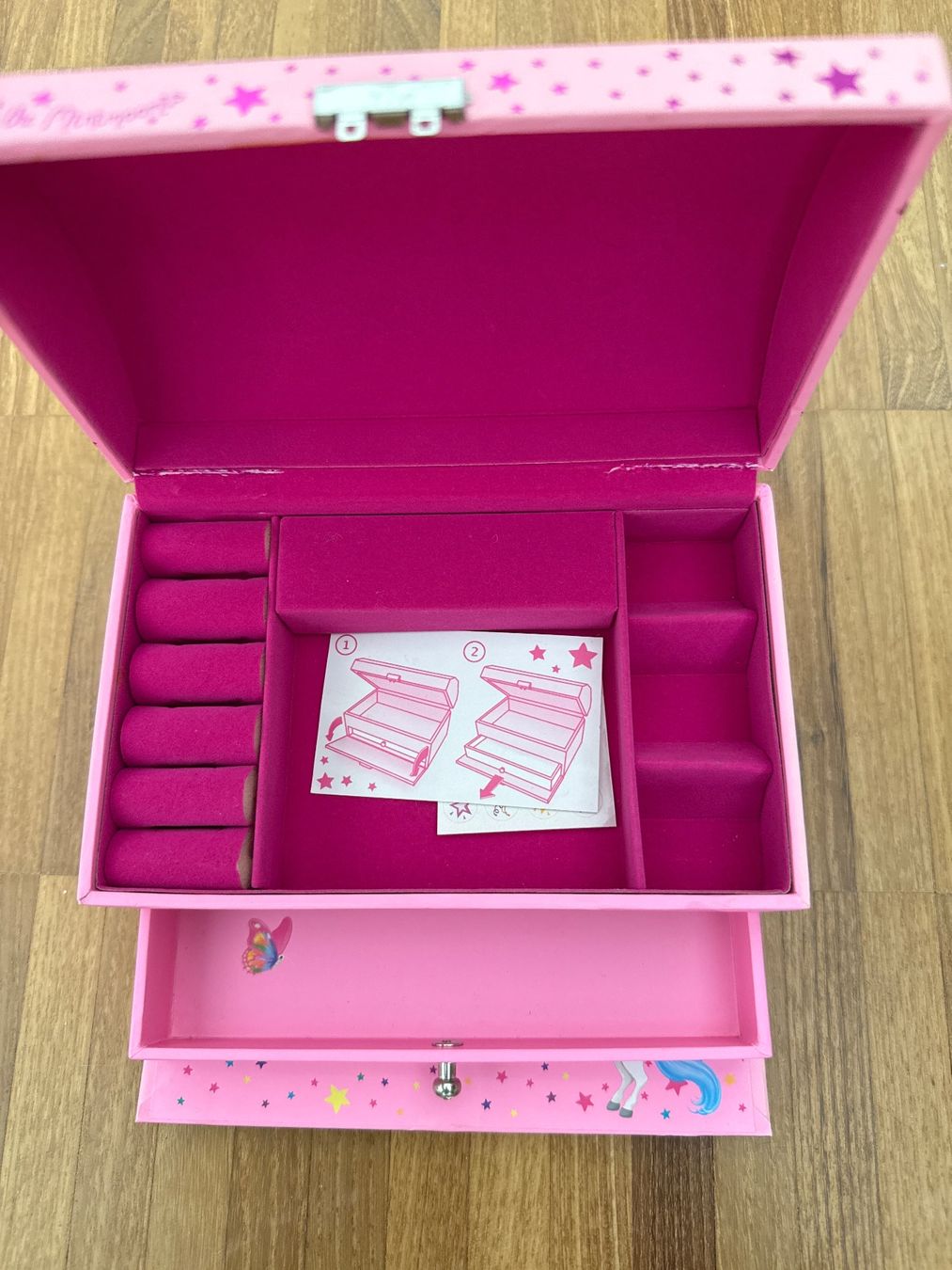 Cassapanche: Schmuckschatulle mit Einhorn Motiv pink – Usato da Horgen venduto da minimouse09 1