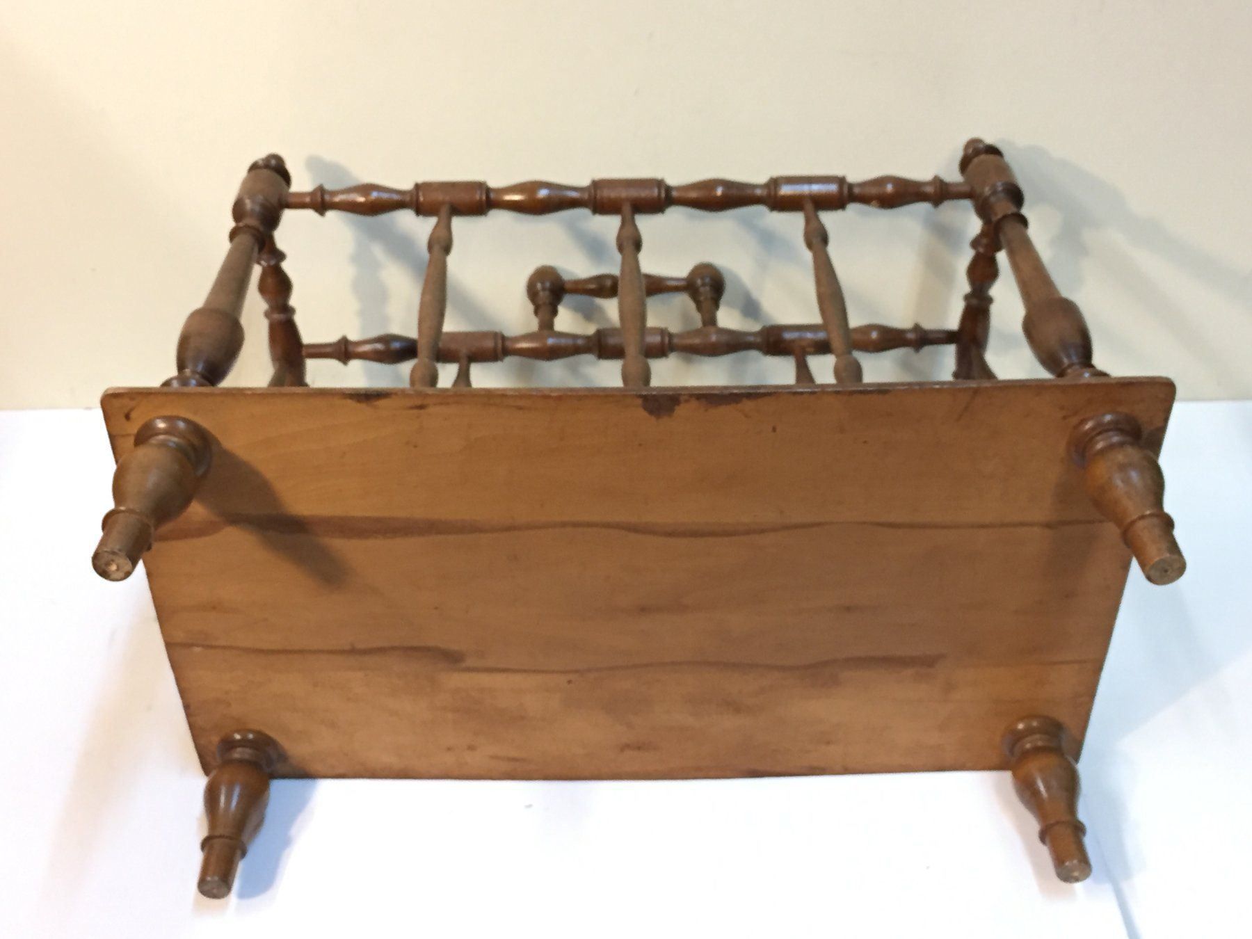 Altro per la casa: Jugendstil Zeitungsständer – Usato da Schaffhausen venduto da vintageville 6