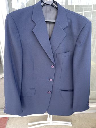 Elegantes Sakko, Grösse 50, für den stilvollen Auftritt!