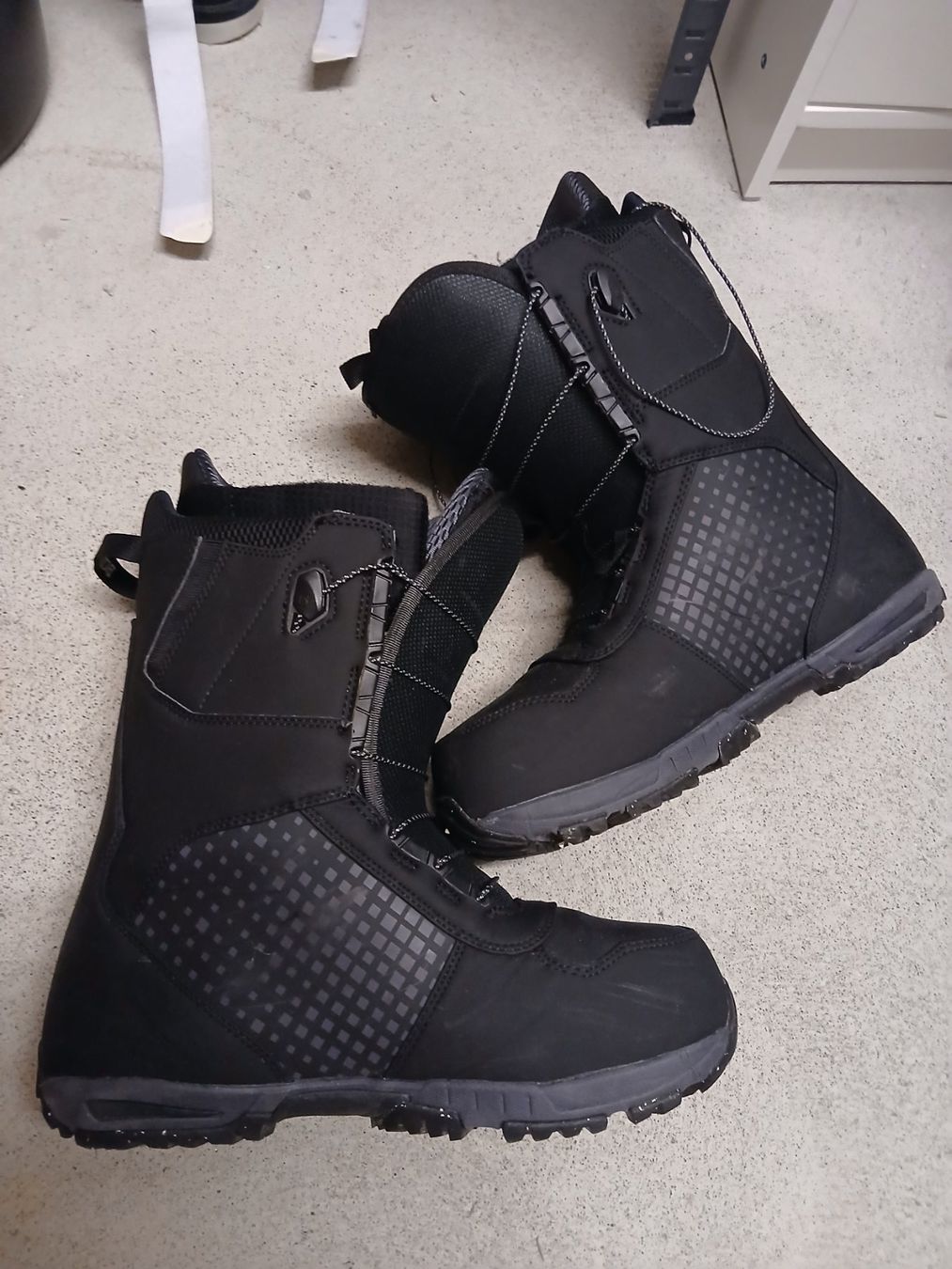 Burton Herrenschuhe: Burton Snowboard-Schuhe – Gebraucht aus Adlikon b.Regensdf von Max732