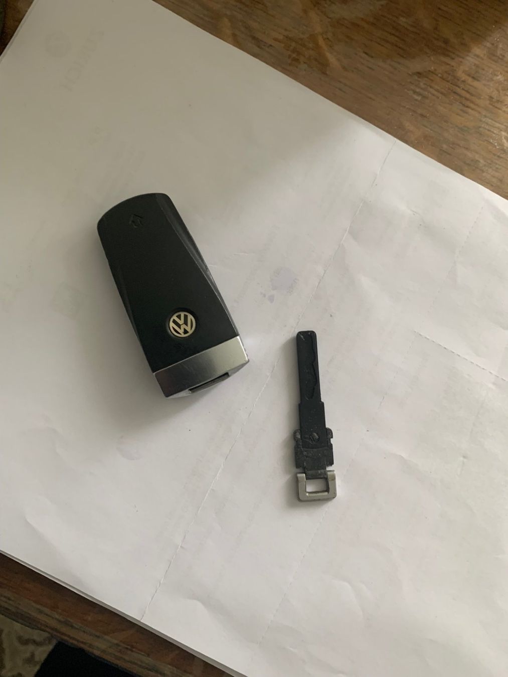 Telecomandi: VW schlüssel-fernbedienung – Usato da Emmen venduto da newdeal1970 2