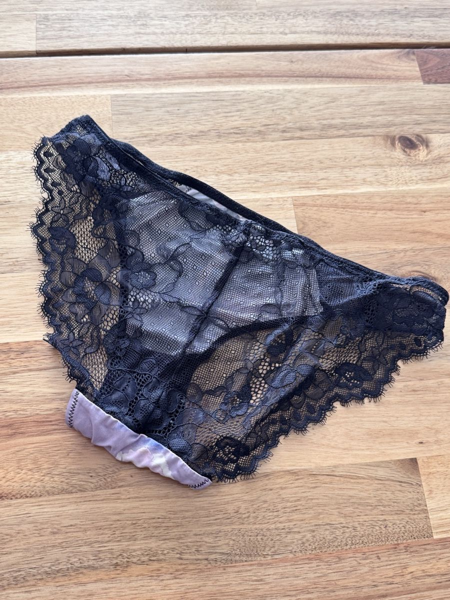 Altra biancheria intima: Lace Thong Panties, Size Small – Usato da Rümlang venduto da Fox_19 1