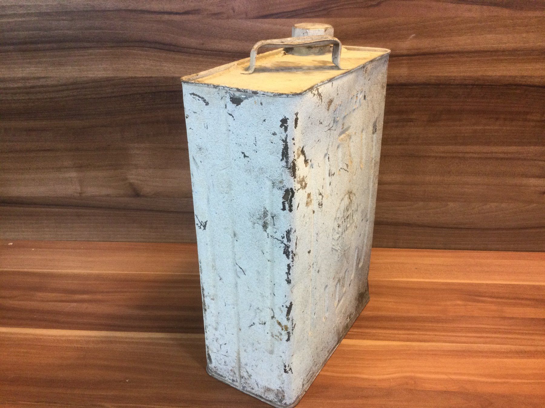 Werkzeuge: Alter Vintage Shell Öl oder Benzin Blechkanister 10 Liter – Gebraucht aus Wangen SZ von kuriosum12 4