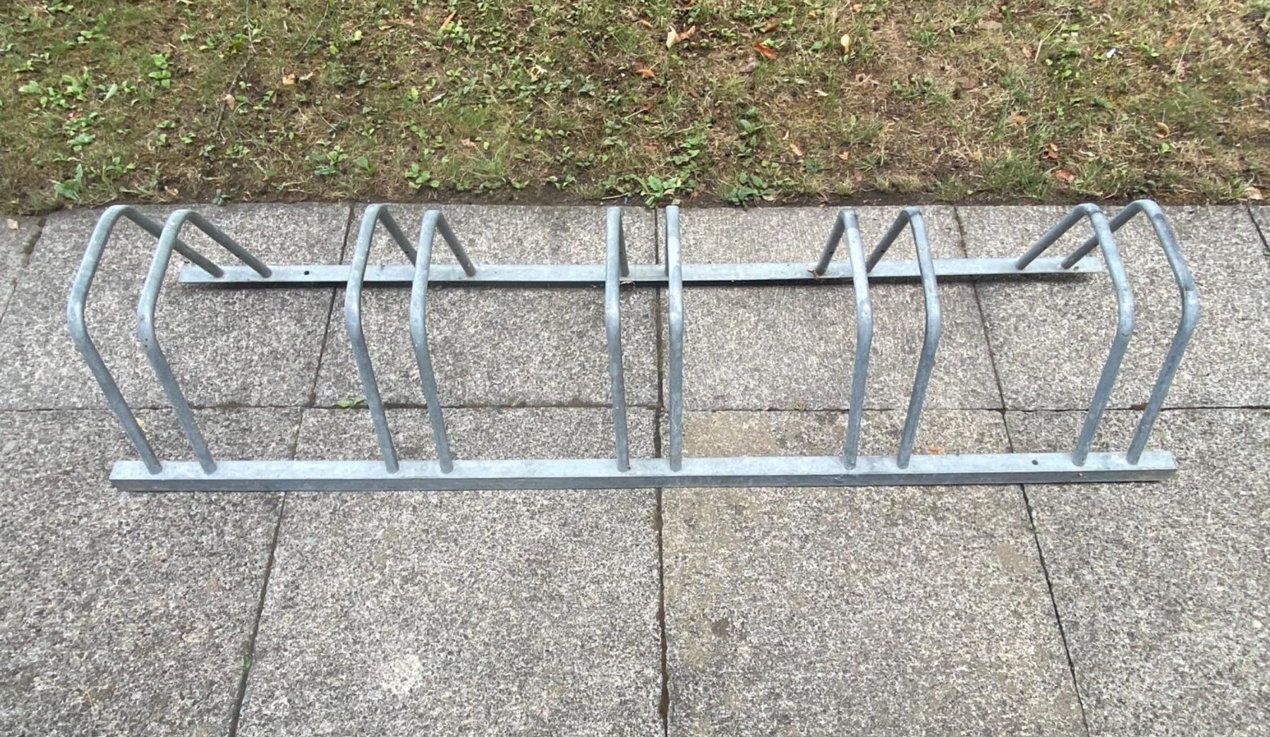 Veloständer: Fahrradständer 5 Plätze – Gebraucht aus volketswil von anagramm01