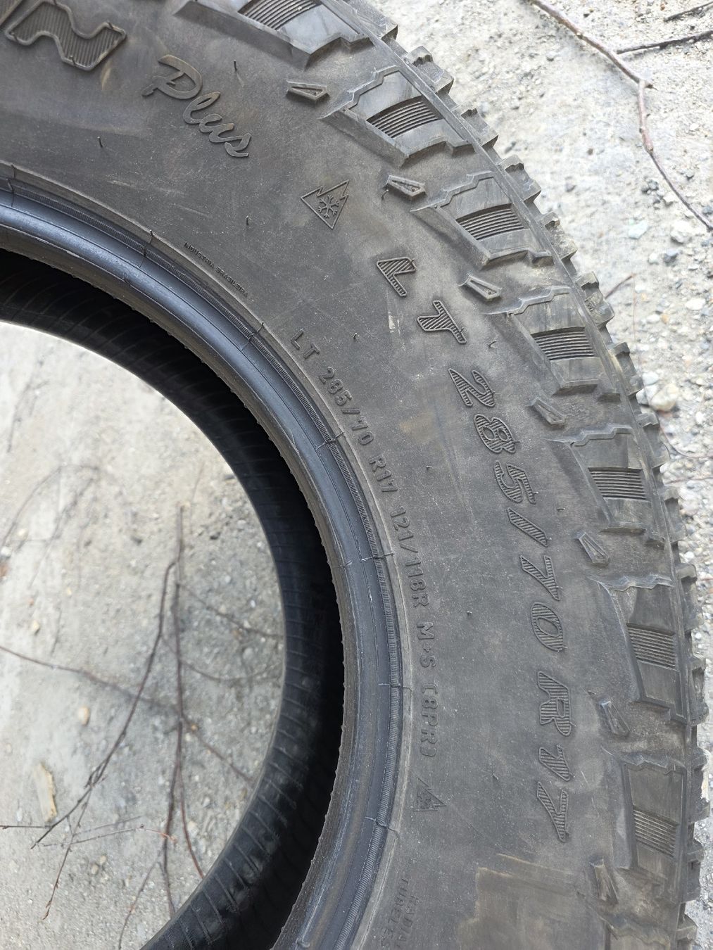 Altro in Scrittura & Disegno: Pirelli scorpion a/t plus 285 70 r17 – Usato da Osogna venduto da Met97 1