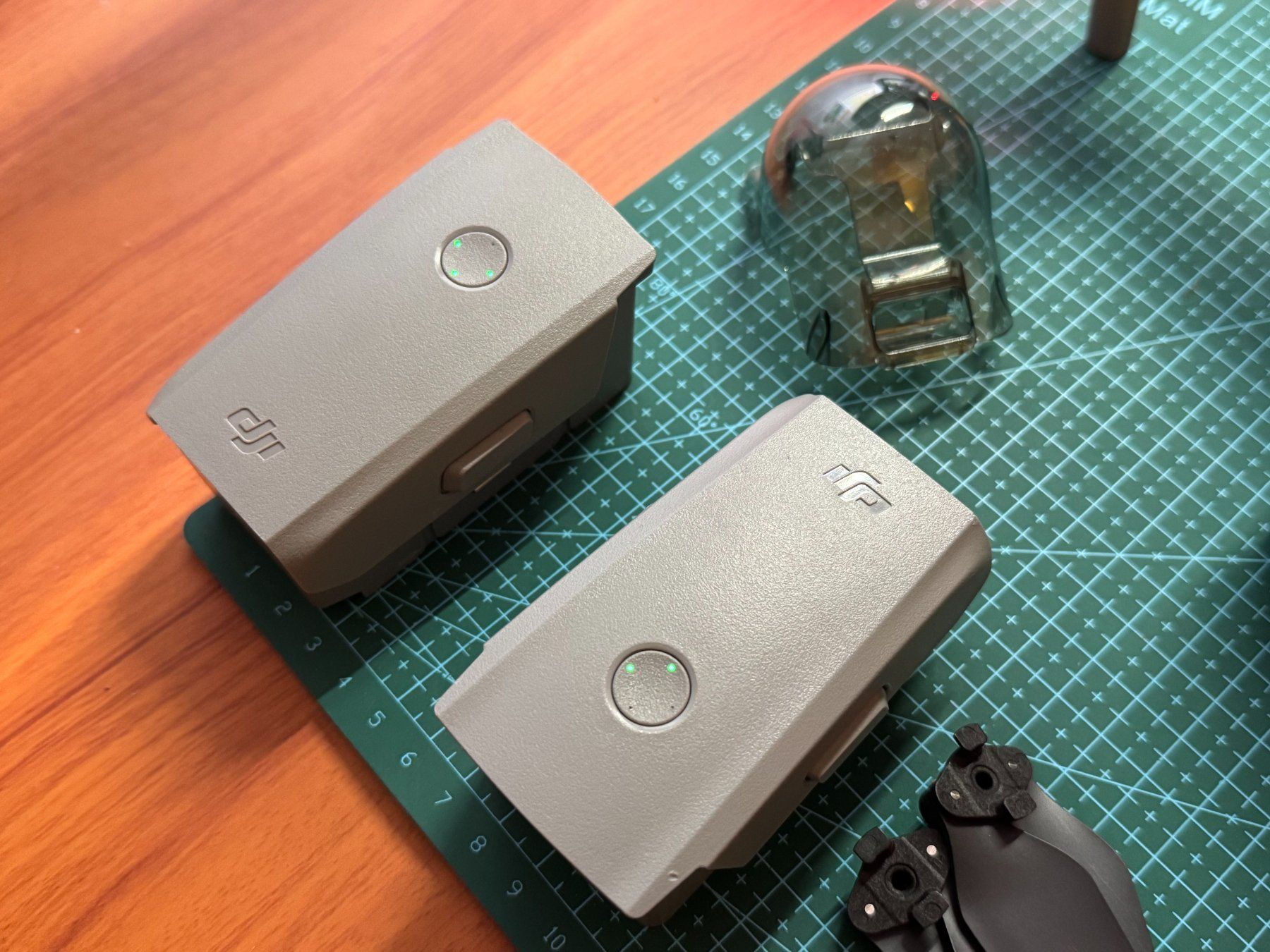 DJI RC Modellbau: DJI Mavic Air 2 Fly More Combo – Gebraucht aus Renens VD von romaroman 3
