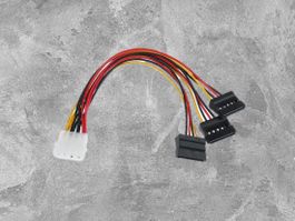 Molex IDE 4 pin zu 3 x SATA 2 Serial HDD Power Adapter