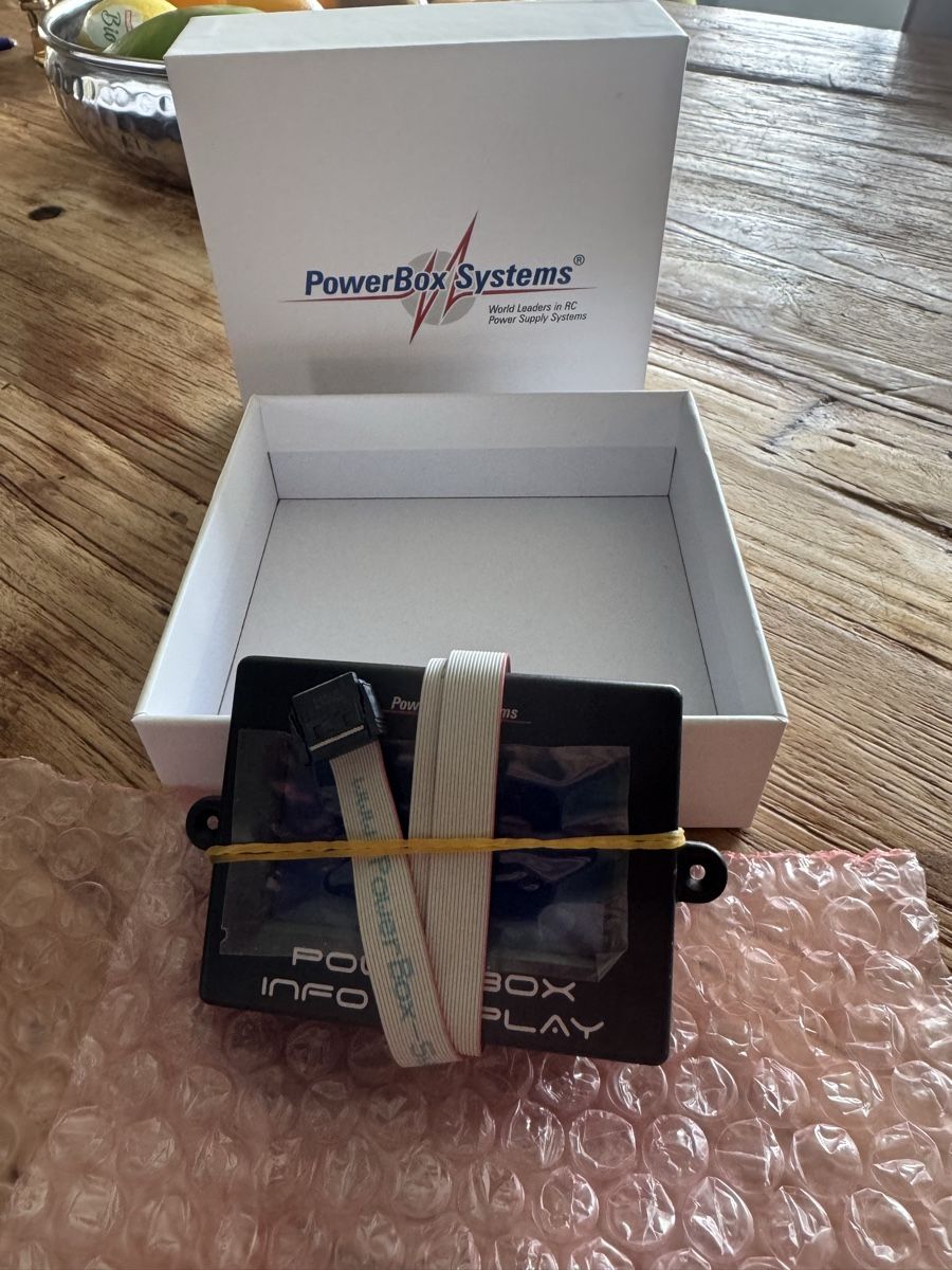 Powerbox Systems Telecomandi: Power Box Akkuweiche – Nuovo e nell'imballaggio originale da Wilen b. Wollerau venduto da Loonyacht