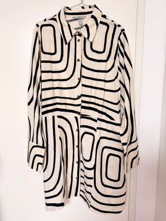 Kurzes Kleid - Marke: H&M - Grösse: L