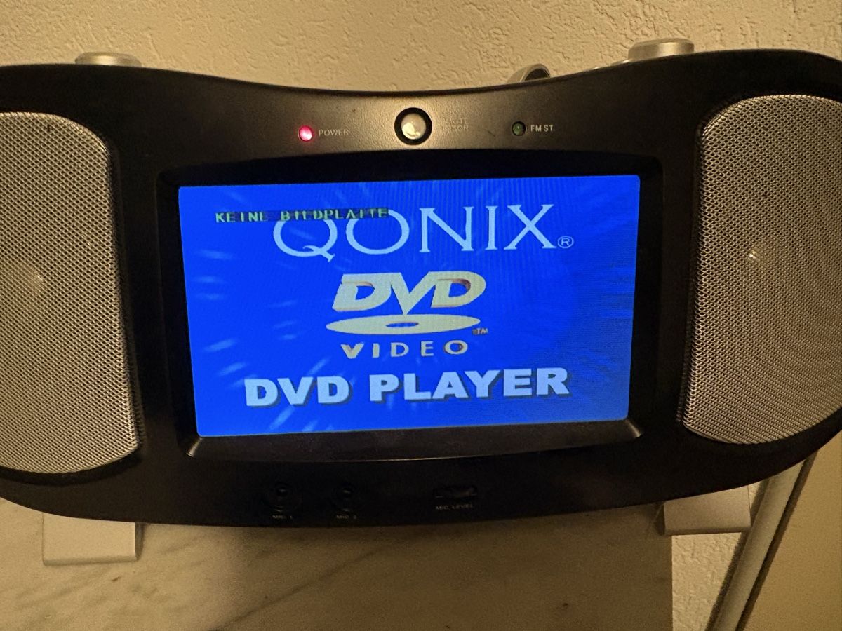 Multimediaplayer & Streamer: QONIX dvd/cd player  – Gebraucht aus Herzogenbuchsee von warrior77 5