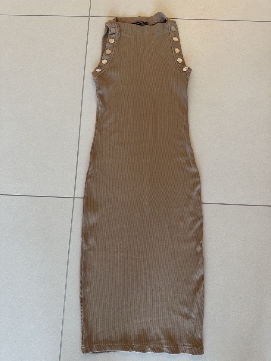 Guess Kleider: Guess Strickkleid. Neuwertig. GR. XS – Neu (gemäss Beschreibung) aus Zufikon von PQP