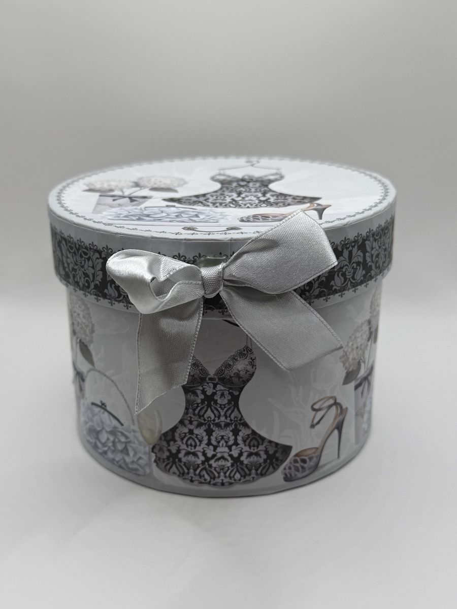 Tazze: Elegante Tasse mit passender Geschenkbox, neu – Nuovo e nell'imballaggio originale da Urtenen-Schönbühl venduto da mkcm 1