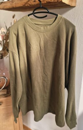 Khakifarbenes Basic-Sweatshirt, Gr. M  TOPMAN