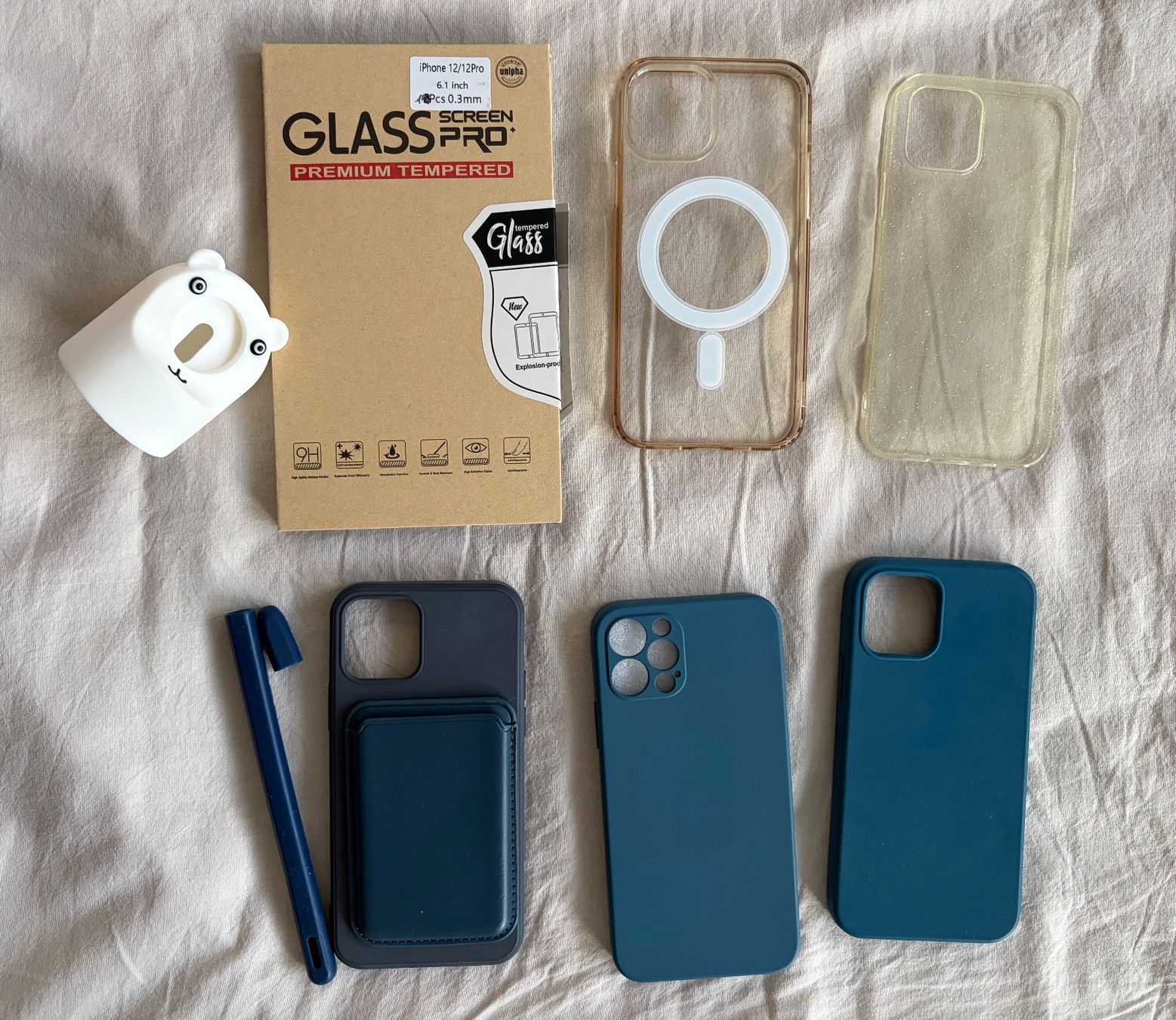 Coques & Protection écran: Accessori iphone 12 pro, e apple – D'occasion à S. Vittore par ari_bdr6