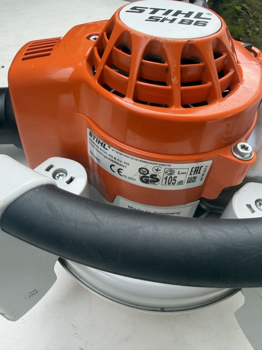 Stihl Soffiatori & Aspiratori per foglie: Laubbläser Stihl SH 86  – Usato da Urtenen-Schönbühl venduto da mit_q9fb 1