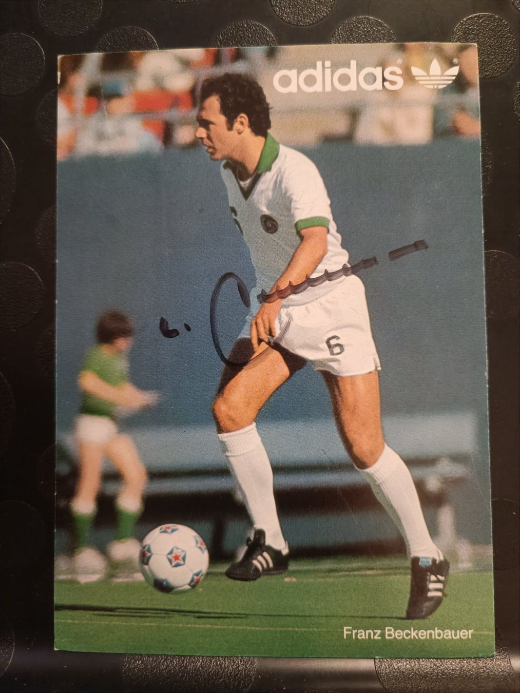 Autografi: Franz Beckenbauer - signierte Autogrammkarte – Usato da Menziken venduto da Artographs