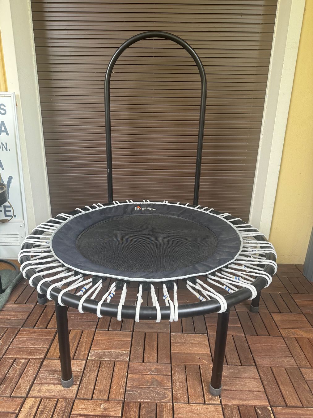 Bellicon Trampoline: Bellicon Trampolin mit Haltegriff – Gebraucht aus Basel von bubblyfactory 3
