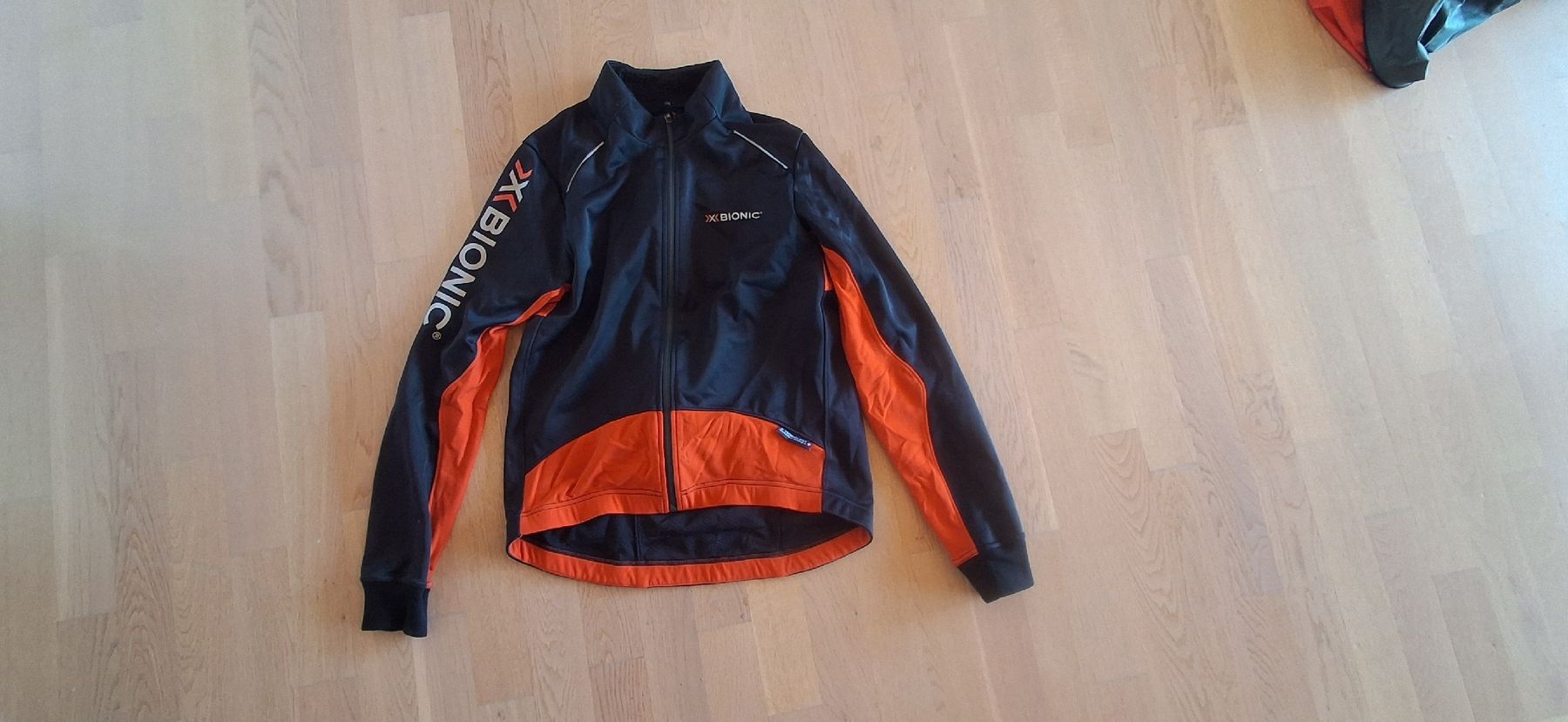X-bionic Canottiere & Pantaloni: X-Bionic Velotrikot gebraucht – Usato da Seedorf BE venduto da Ab0815