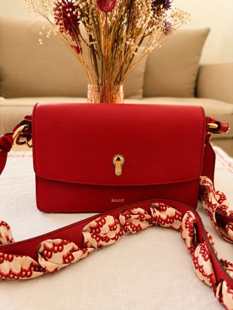 Bally Handtasche Rot Leder Damen Schultertasche Clutch Neu