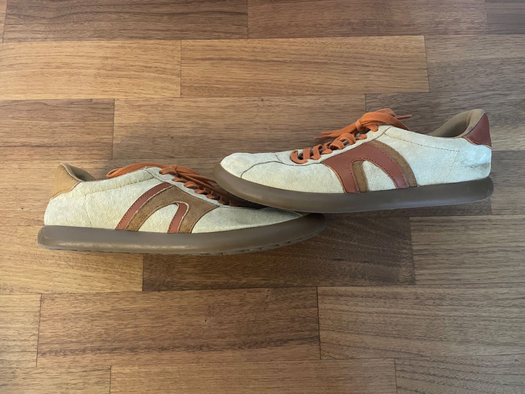 Camper Scarpe da uomo: Sneaker von CAMPER - Echtleder! – Usato da Bourguillon venduto da gartenwohnen 1