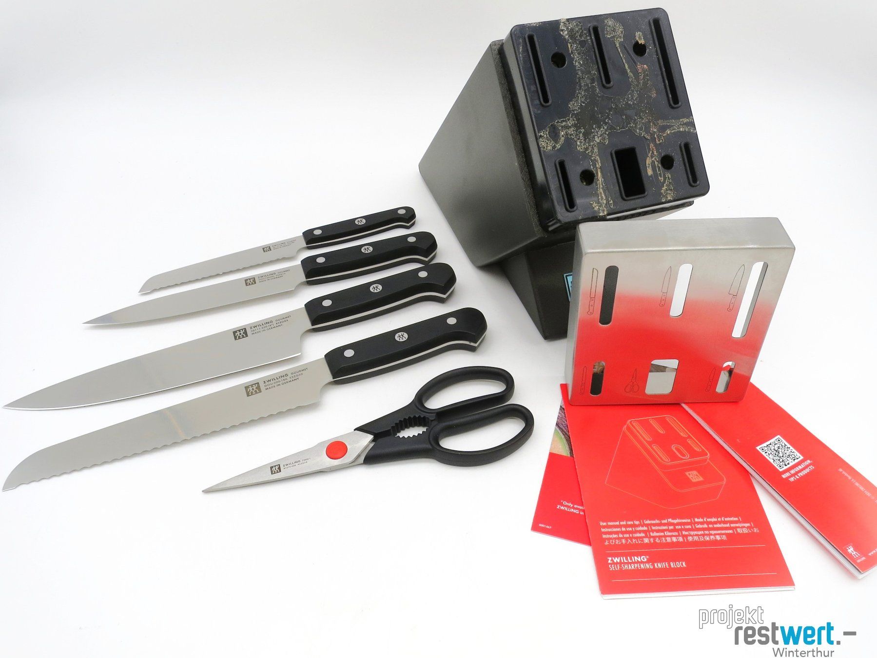 Zwilling Coltelli: ZWILLING - Selbstschärfender Messerblock-set – Usato da Winterthur venduto da Restwert_Winterthur 1