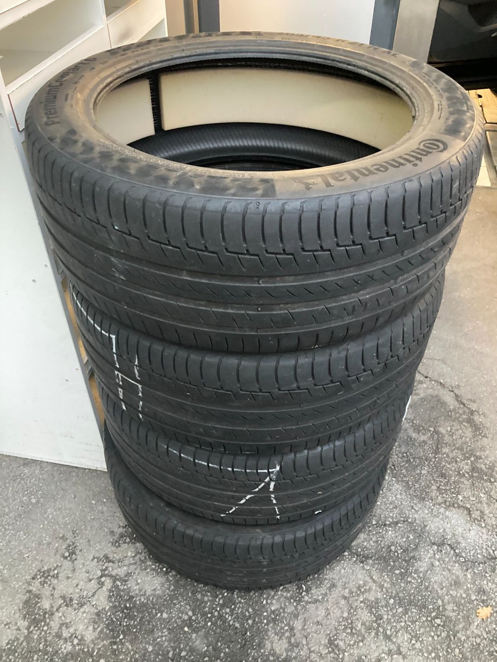 Continental Pneumatici & Ruote complete: 265/45R21 Sommerpneu Audi e-tron Continental – Usato da Cham venduto da WB2223